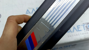 Ornament prag ușă dreapta față BMW X3 F25 11-17 negru cu inserție cromată, M-Sport, zgârieturi pe crom, exfolierea cromului