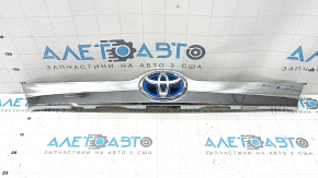 Молдинг крышки багажника Toyota Camry v50 12-14 usa XLE хром под камеру, с эмблемой hybrid, царапины