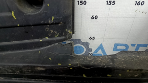 Protecție partea inferioară dreapta spate Volvo XC90 16-26, rupere, crăpături