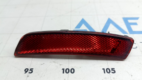 Zgârieturi ușoare pe ornamentul aripii spate stânga a Ford Mustang Mach-E 21-26