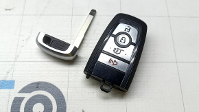 Ключ Ford Mustang Mach-E 21-21 4 кнопки, царапины, сколы