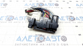 Cutia de siguranțe de sub capotă, stânga, Toyota Camry v50 12-14 SUA, este mare