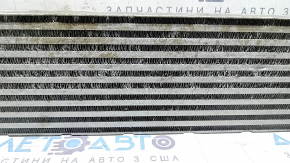 Lovitură de tip fagure de miere pentru intercooler Audi Q5 80A 21-25 MHEV
