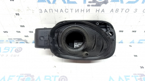 Корпус лючка бензобака Audi Q5 80A 18-25 сломано крепление, надорван уплотнитель