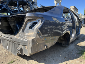 Aripă spate dreapta Toyota Camry v50 12-14 usa pe caroserie, grafit, zgârieturi, denivelări