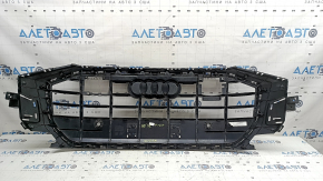 Grilă radiator Audi Q8 19-23 gri cu crom discret, crom crăpat pe logo