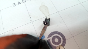 Ornament prag exterior spate stânga pentru Audi Q8 19-26, negru cu crom, zgârieturi, elemente de fixare rupte