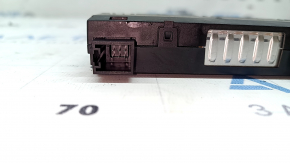 Hub USB Audi Q8 19-26