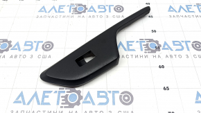 Zgârieturi pe ornamentul comenzii de ridicare a geamului spate dreapta de la Honda Insight 19-22