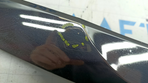 Решетка радиатора grill Hyundai Sonata 11-15 hybrid, с эмблемой, царапины, полез лак, вздулся хром, песок, сломано крепление