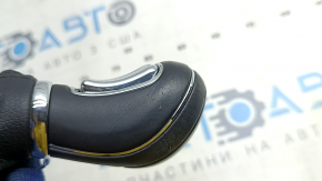 Ручка АКПП Hyundai Sonata 11-14 кожа, царапины, скол