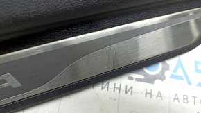 Ornamente prag ușă stânga față Hyundai Sonata 11-15 maro, cu ornamente cromate, zgârieturi, rugină