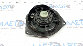 Динамик задний правый Toyota Prius V 15-17 JBL примят, сломано крепление