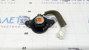 Динамик дверной задний левый верхний Toyota Prius V 16-17 JBL