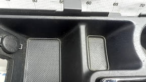 Ornament consolă centrală cu suport pentru pahare Hyundai Sonata 11-15 negru, cu brichete, fără USB, zgârieturi