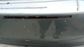 Bara spate netratată Toyota Prius V 15-17 sub margine, verde, zgârieturi, ciobiri, elemente de fixare crăpate, crăpături, ruptură
