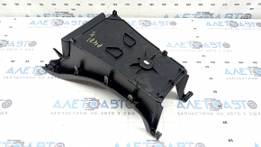 Накладка центральной консоли Toyota Prius V 15-17 черная, царапины
