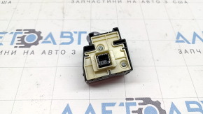 Кнопка аварийной сигнализации Toyota Prius V 16-17