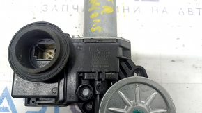 Motor ridicare geam dreapta față Toyota Prius V 15-17