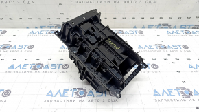 Подстаканник нижний в сборе Toyota Prius V 15-17 черный, царапины