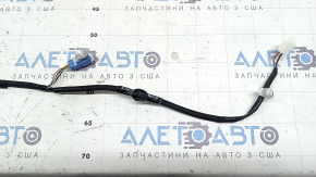 Cablaj pentru ușa din dreapta față a unui Toyota Prius V 12-17 fără cheie