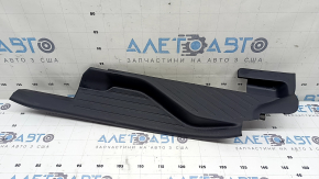 Ornament prag interior spate stânga Toyota Prius V 15-17 negru, zgârieturi