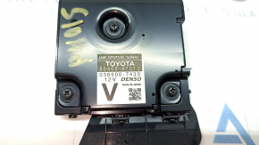 Камера слежения за полосой Toyota Prius V 15-17 на лобовом