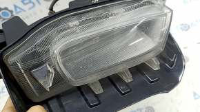Opritor faruri de zi DRL dreapta Toyota Prius V 15-17, pentru lustruire