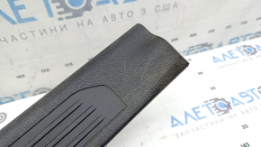 Ornament prag interior spate dreapta Nissan Murano z52 17-24 negru 3 dungi, zgârieturi, curățabil chimic