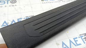 Ornament prag interior ușă față dreapta Nissan Murano z52 17-24 negru 3 dungi, zgârieturi, curățabil chimic