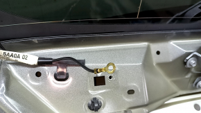 Дверь багажника голая со стеклом Nissan Murano z52 20-24 тонировка, графит KAD, с спойлером, накладками спойлера, стоп-сигналом, трапецией и поводком заднего дворника, царапины на стекле