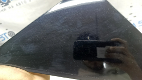 Mufă triunghi spate dreapta Nissan Murano z52 20-24 negru lucios, zgârieturi