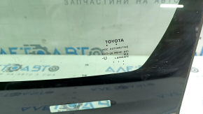 Parbriz Toyota Prius V 12-17 sub cameră, ciobit, aer pe margine