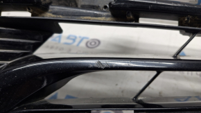 Решетка радиатора grill Toyota Camry v70 18-20 LE/XLE царапины