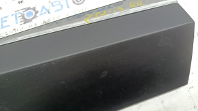 Ornament ușă spate dreapta jos Nissan Murano z52 15-24 structură cu crom, zgârieturi