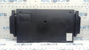 Пол панель багажника Audi A6 C8 19-25 пластик, царапины