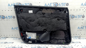 Обшивка двери карточка передняя правая Audi A6 C8 19-19 кожа черная, вставка кожа черная, подлокотник кожа светло-коричневая, молдинг хром с подсветкой, тычки