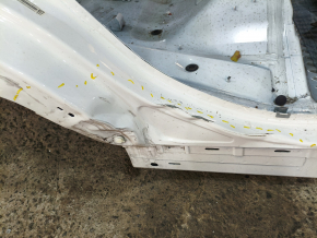 Aripă spate dreapta Ford Mustang Mach-E 21-26 alb A3, pe caroserie, îndoită