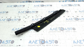 Ornament ușă laterală dreapta față Audi A6 C8 19-25 negru lucios, zgârieturi