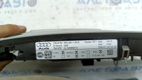Плафон освещения передний в сборе Audi A6 C8 19-25 под панораму, серый, царапины