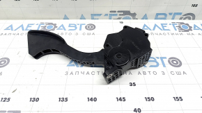 Pedala de acceleratie Toyota Prius V 17-17