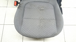 Сиденье водительское Ford Escape MK4 21-22 без airbag, механическое, с подогревом, ткань серая с черным, под химчистку, дефект ткани