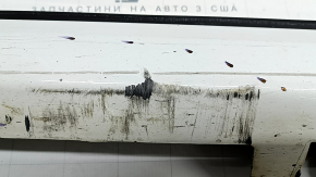 Prag stânga Ford Fusion mk5 13-20 alb, cu garnitură, elemente de fixare îndoite, zgârieturi, element de fixare și ghidaj rupte