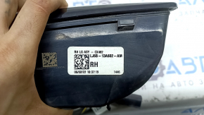 Фонарь внутренний крышка багажника правый Ford Escape MK4 20-22 царапины