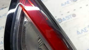 Фонарь внутренний крышка багажника правый Ford Escape MK4 20-22 царапины