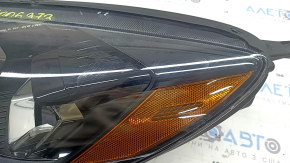 Фара передняя левая Ford Escape MK4 20-25 галоген + LED DRL, под полировку, царапины