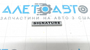 Эмблема надпись SIGNATURE двери багажника Mazda CX-5 22-25 без AWD