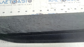 Ornament ușă dreapta față inferioară Ford Escape MK4 20-26, structură uzată