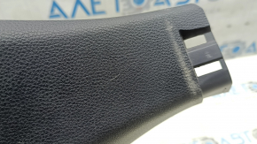 Накладка передней стойки правая нижняя Toyota Rav4 19-25 черная, царапины