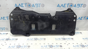 Protecție centrală sub caroserie pentru Audi Q8 19-24, rupturi, fragment lipsă